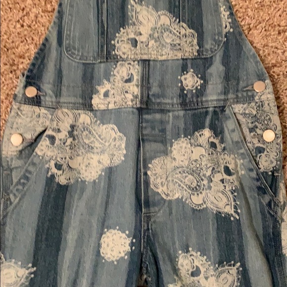 Overall denim - Picture 3 of 4
